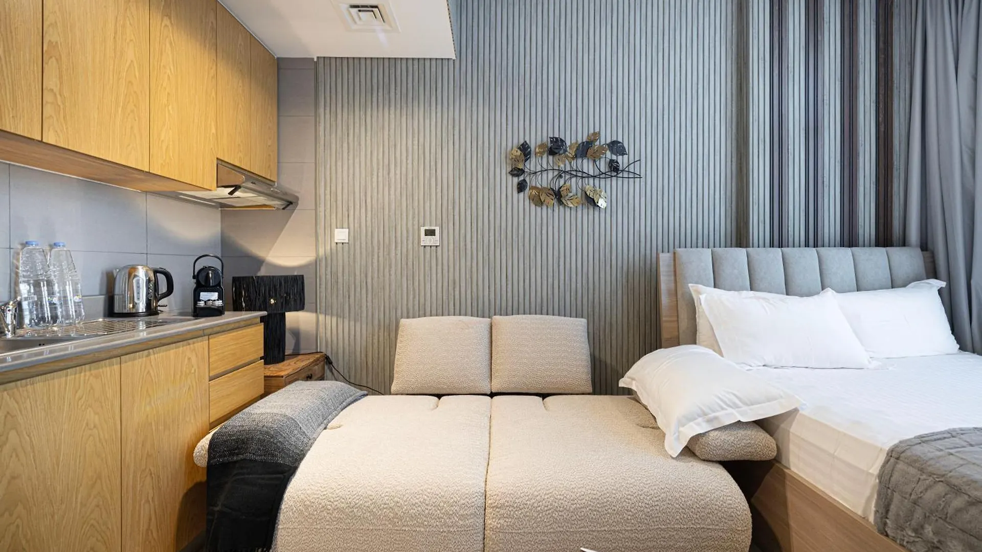 The Pebble Studio By Blue Cloud Holidays Sharjah