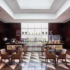 Hotel Four Points By Sheraton, Schardscha